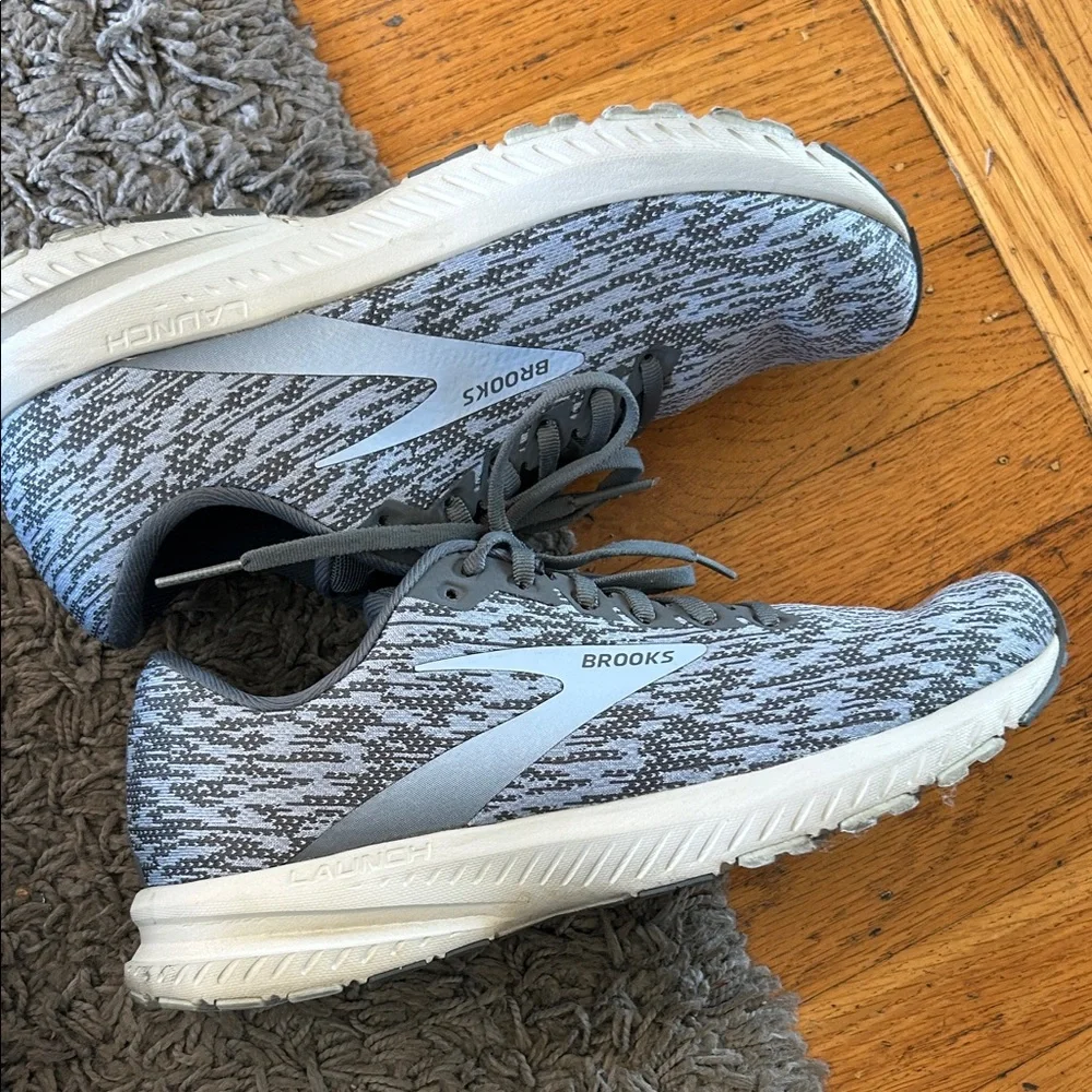 Women's Brooks Launch 7 Blue Patterned Athletic Shoes Sneakers Size 10